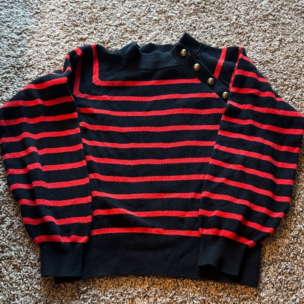 Who What‎ Wear Black and Red Knit Top with Gold Button Accent - Picture 2 of 10
